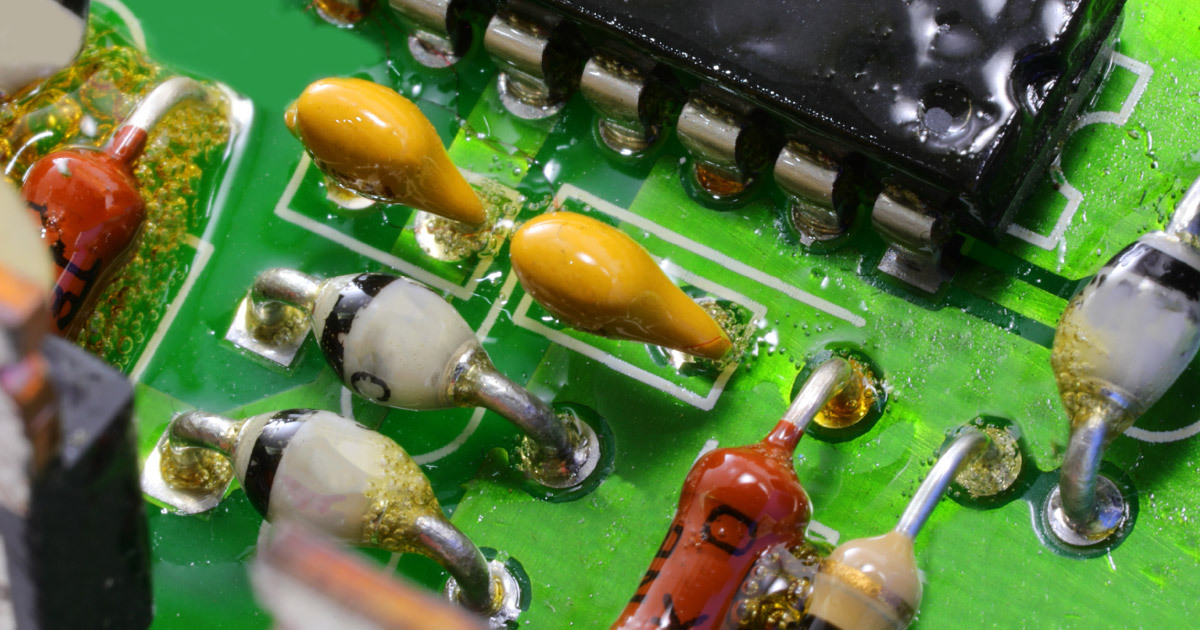 Understanding Conformal Coating Vs. PCB Potting/ Encapsulation